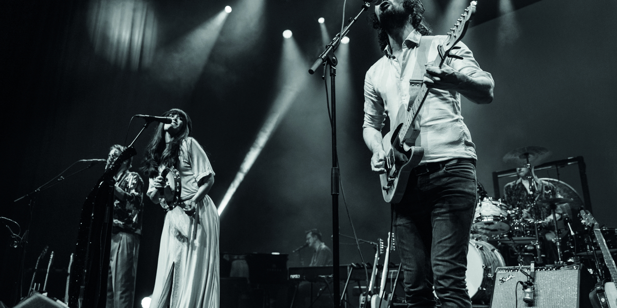 Muzikanten op het podium